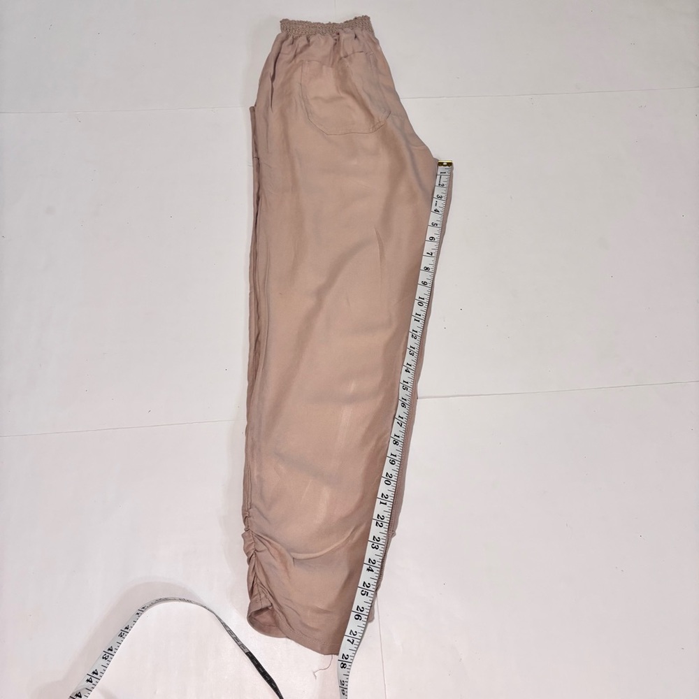 Ci Sono Beige Textured Pants - Picture 8 of 10